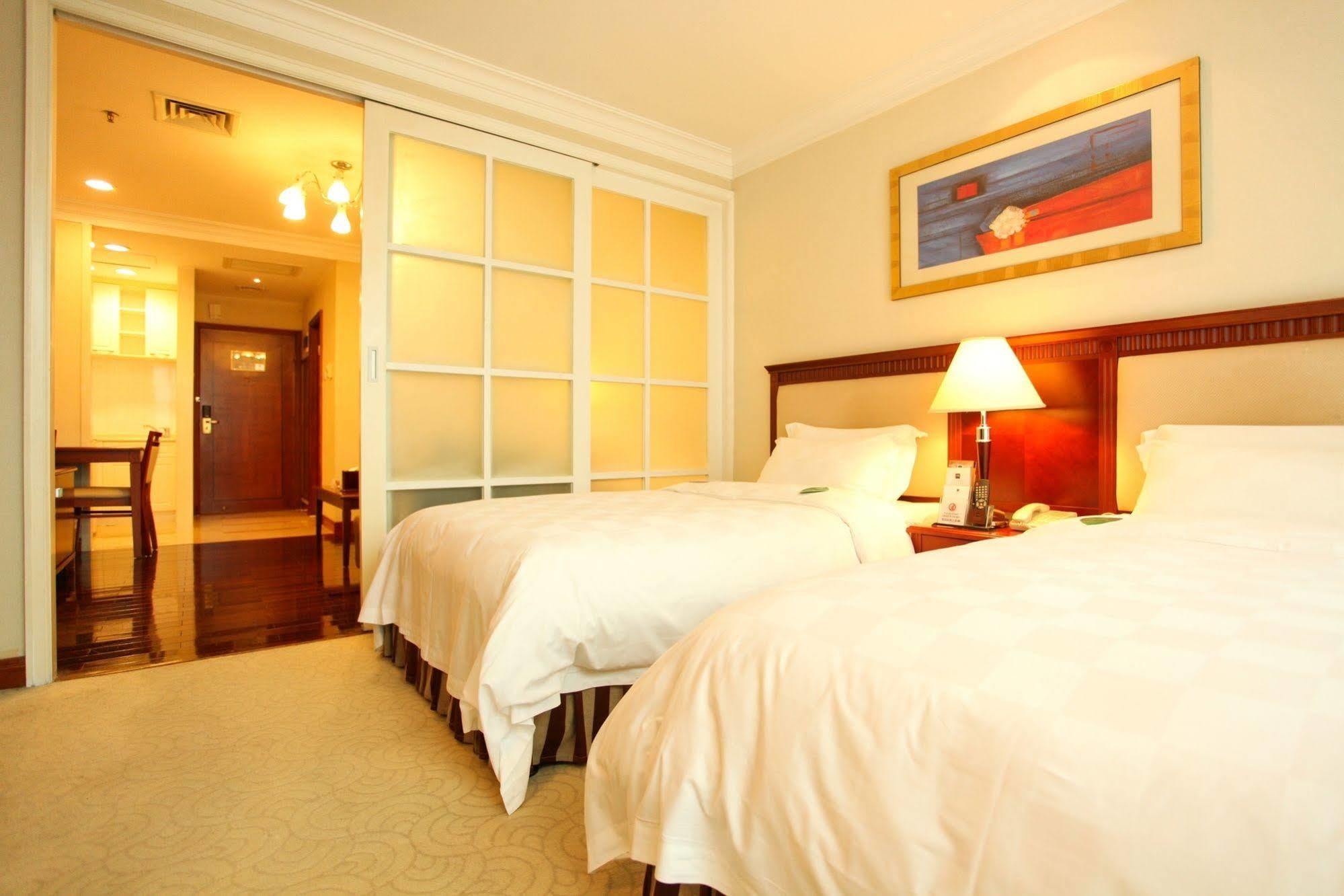 Shenzhen Dongmen Metropark Suites Hotel Esterno foto