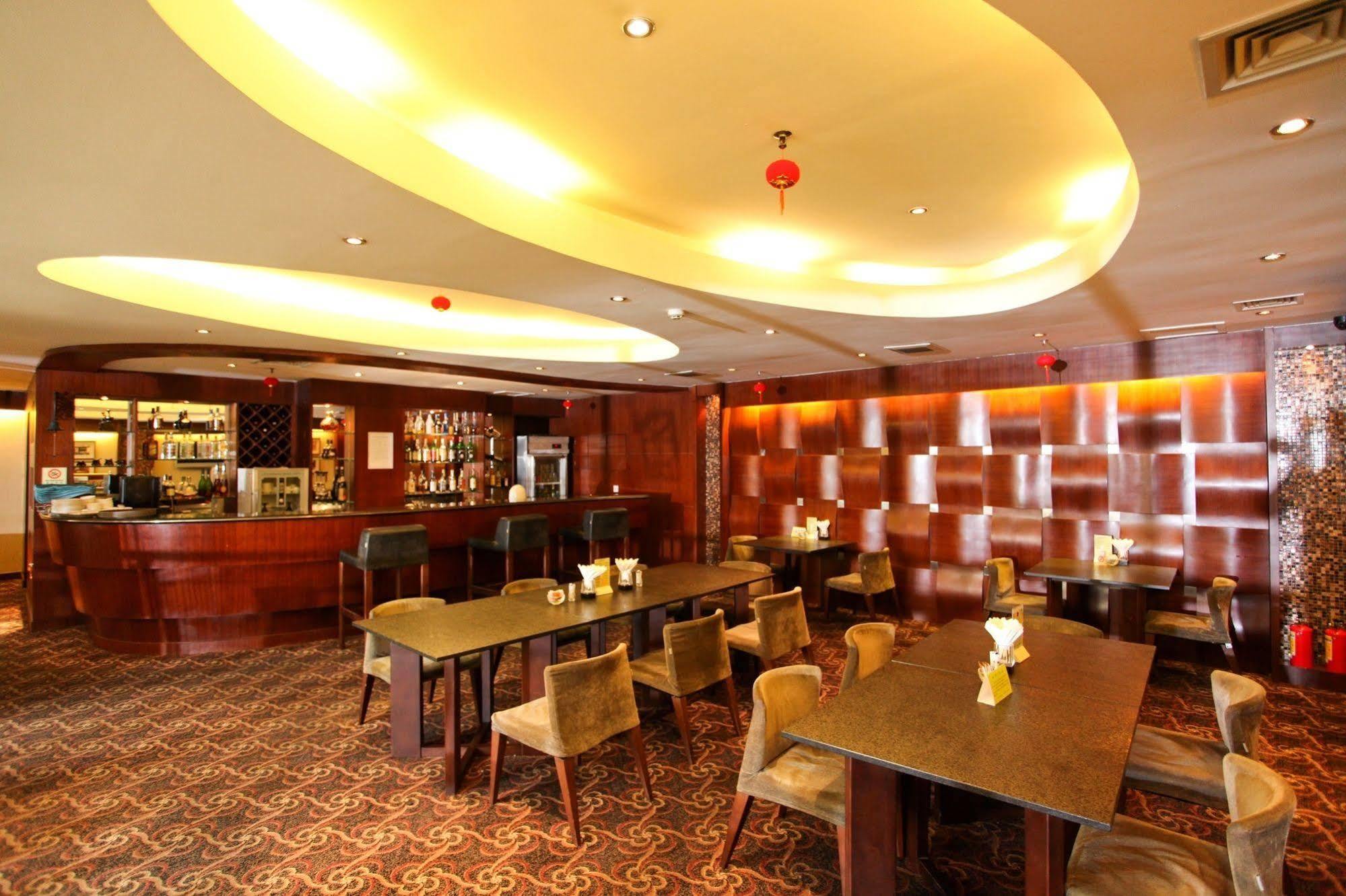 Shenzhen Dongmen Metropark Suites Hotel Esterno foto