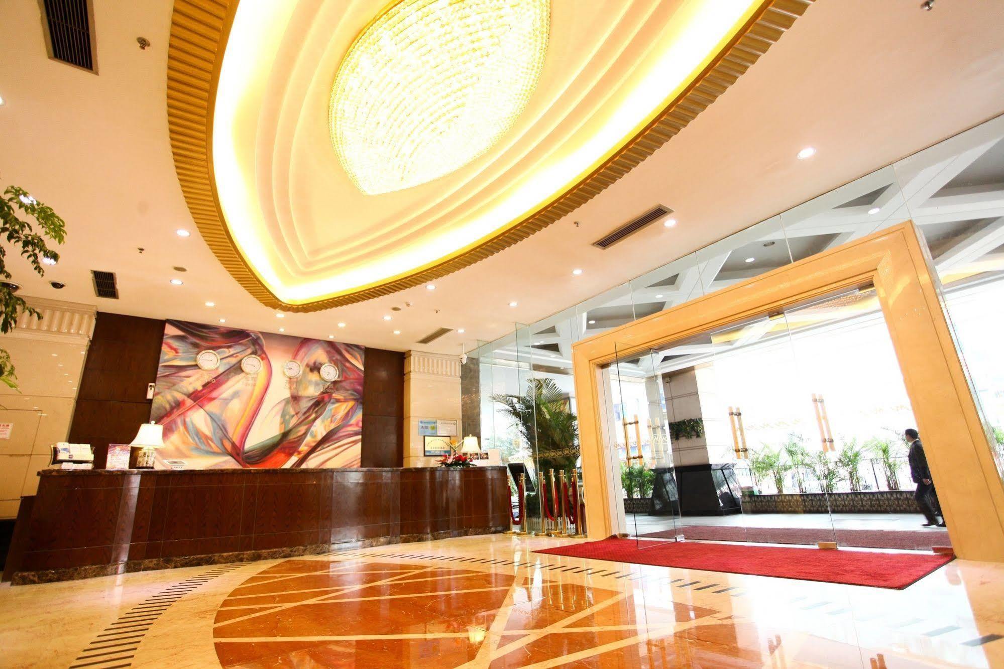 Shenzhen Dongmen Metropark Suites Hotel Esterno foto
