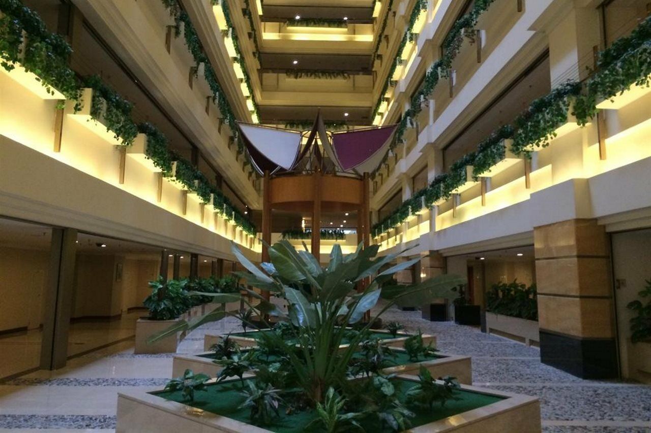 Shenzhen Dongmen Metropark Suites Hotel Esterno foto